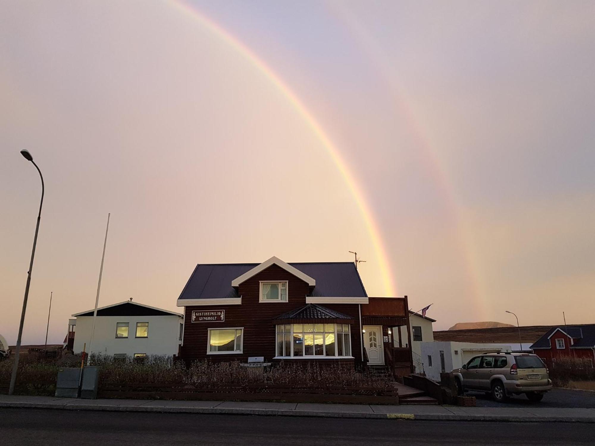 Guesthouse Lyngholt Þórshöfn Buitenkant foto