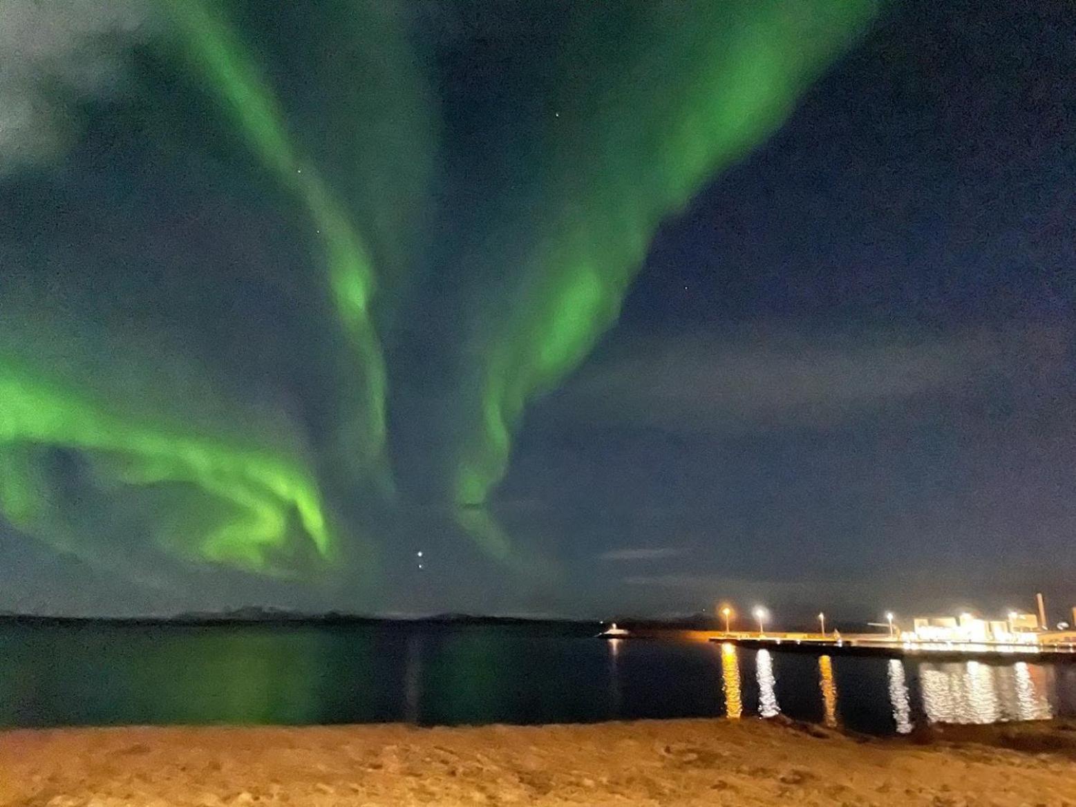 Guesthouse Lyngholt Þórshöfn Buitenkant foto